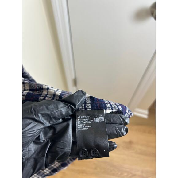 Uniqlo Men's Flannel Checked Long Sleeve Shirt Size Small Blue Plaid - Picture 6 of 8